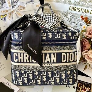 Christian Dior Beauty Parfums Collection Vanity Travel Vanity ~ Brand New